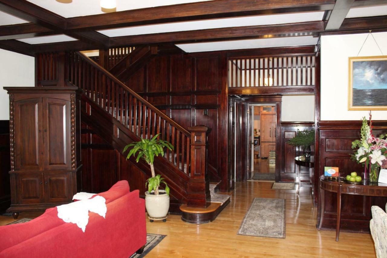 Lady Geneva Bed & Breakfast เมดฟอร์ด ภายนอก รูปภาพ